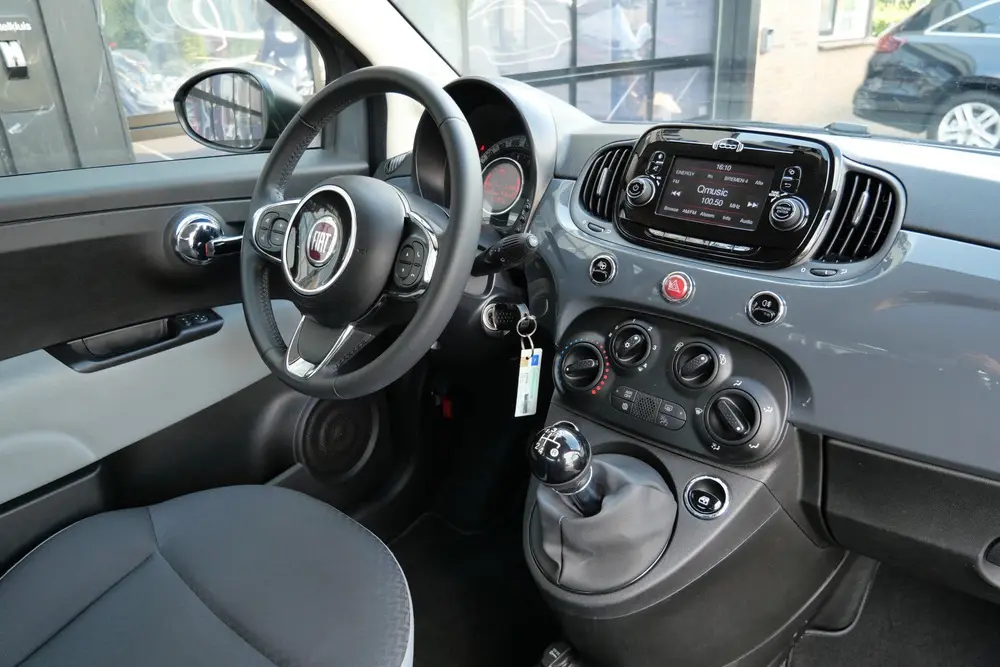 Fiat 500 1.2 Lounge | Airco | Cruise | MF- Stuur | Grigio Ca uit 2019, foto 5