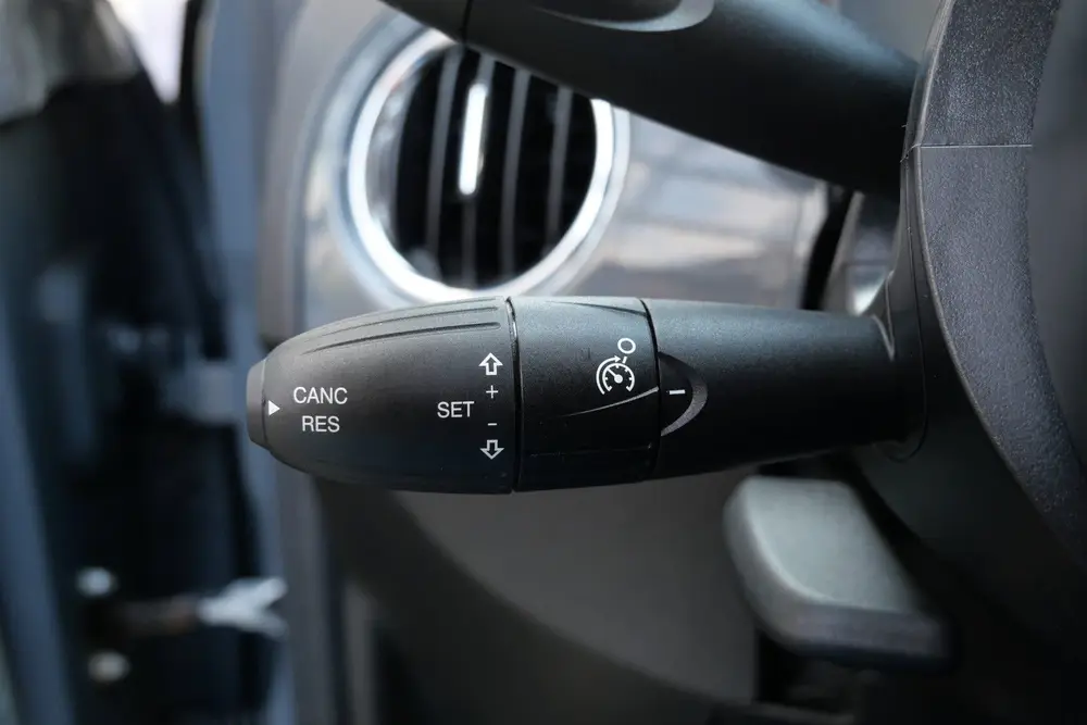 Fiat 500 1.2 Lounge | Airco | Cruise | MF- Stuur | Grigio Ca uit 2019, foto 8