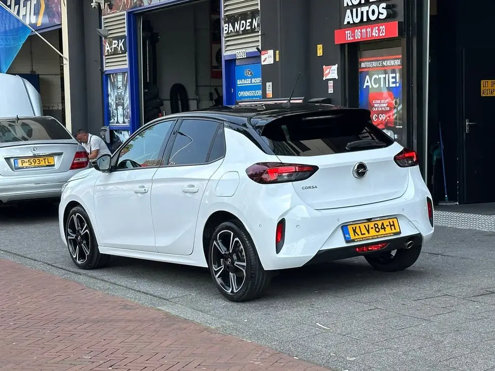 Opel Corsa 1.2 GS Line Automaat Leer Navi Camera Carplay uit 2020, foto 2