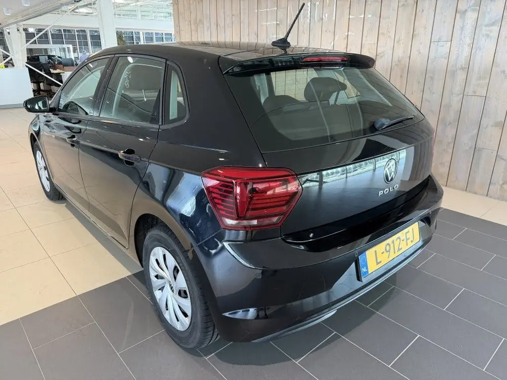 Volkswagen Polo 1.0 TSI Highline (bj 2021, automaat) uit 2021, foto 2
