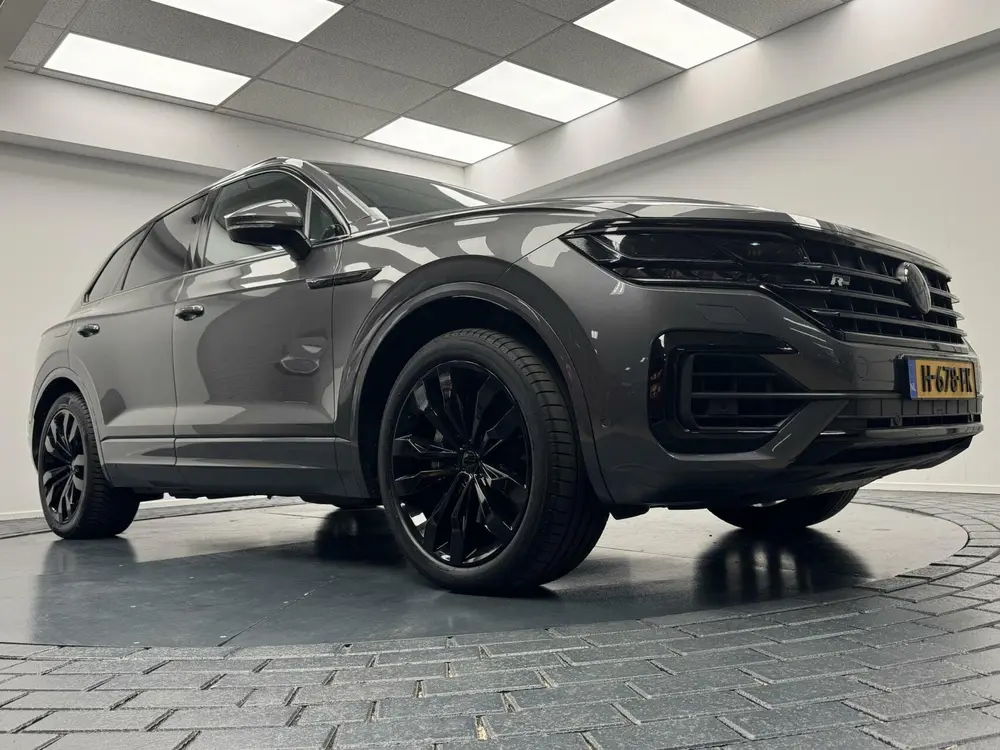 Volkswagen Touareg 3.0 TSi DSG R-Line 4Motion Navigatie-Pano uit 2019, foto 10