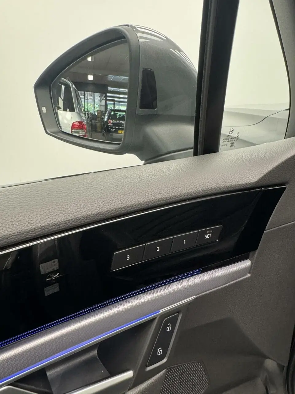 Volkswagen Touareg 3.0 TSi DSG R-Line 4Motion Navigatie-Pano uit 2019, foto 16