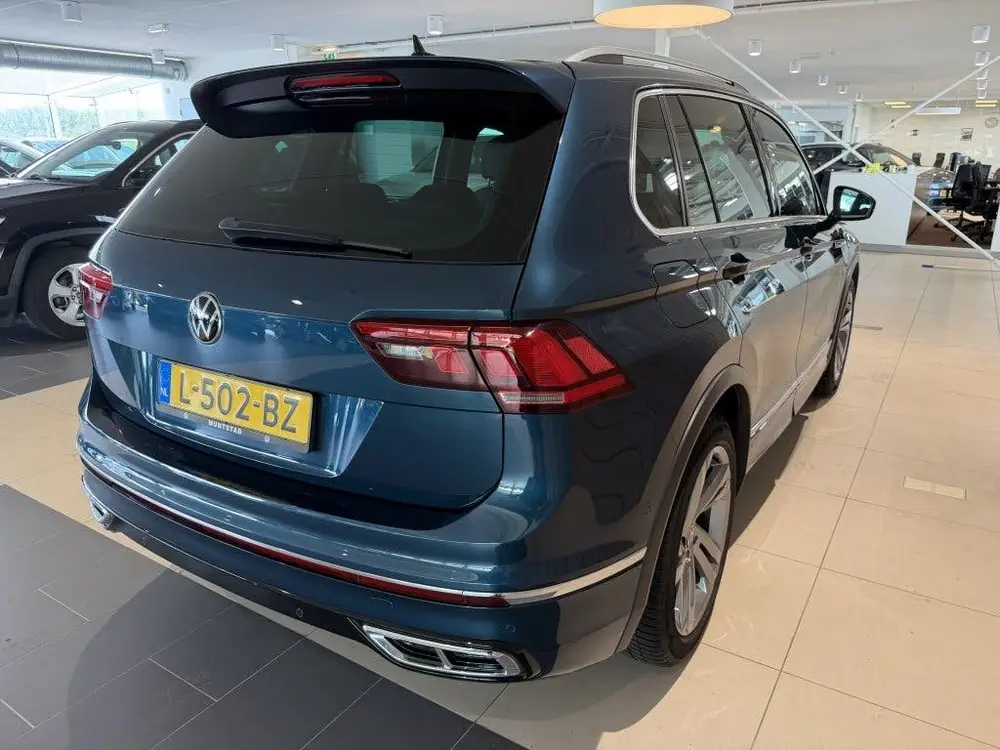 Volkswagen Tiguan 1.5 TSI R-Line (bj 2021, automaat) uit 2021, foto 3