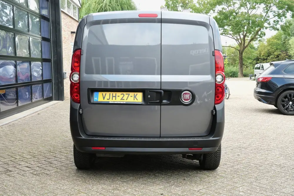 Fiat Doblo Doblò Cargo 1.3 MJ L1H1 uit 2021, foto 12