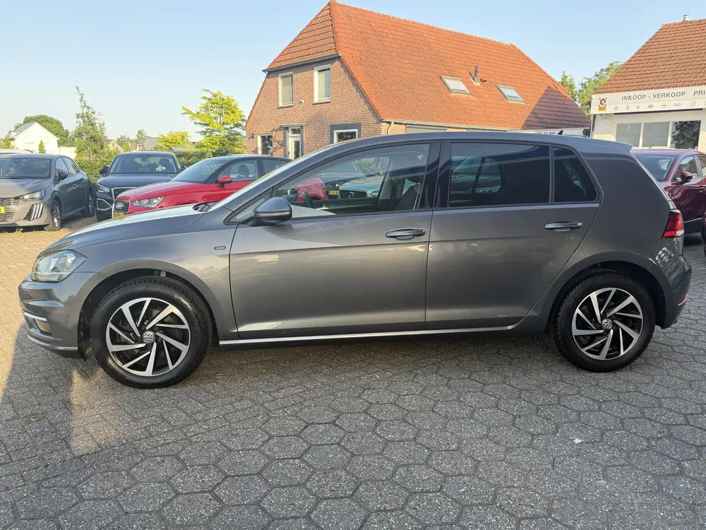 Volkswagen Golf 1.0 TSI Trendline NAVI | KLIMA | CAMERA | BO uit 2019, foto 2