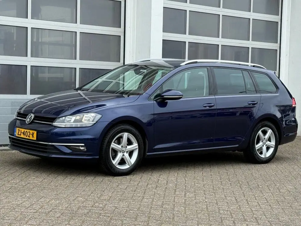 Volkswagen GOLF 1.6 TDI Comfortline 116Pk Aut. Navi Camera P uit 2019