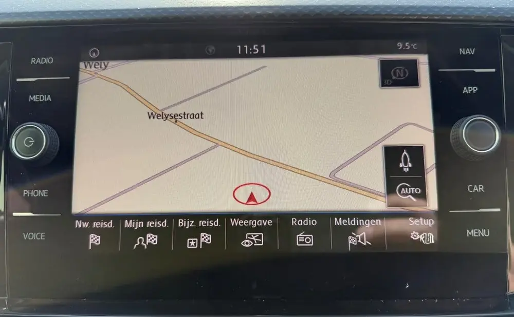 Volkswagen T-Cross 1.0 TSI Life Trekhaak Airco uit 2019, foto 12