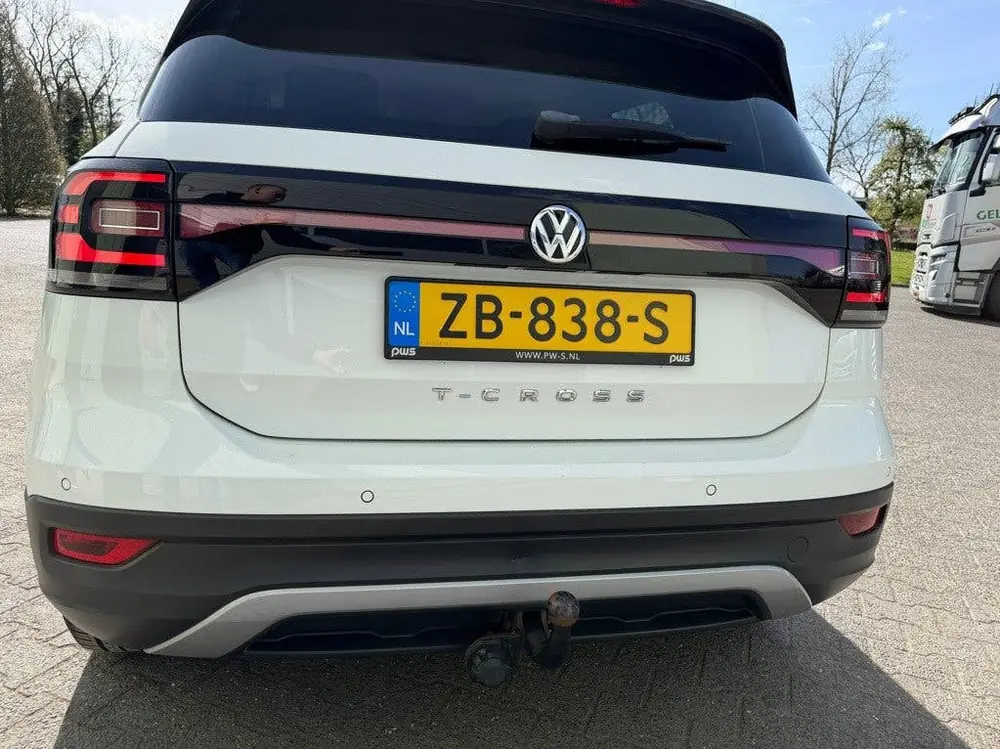 Volkswagen T-Cross 1.0 TSI Life Trekhaak Airco uit 2019, foto 5