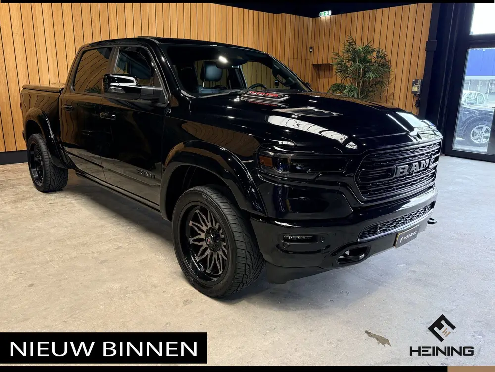 Dodge Ram 1500 5.7 V8 4x4 Crew Cab Limited Night. 22 inch. H uit 2021, foto 3