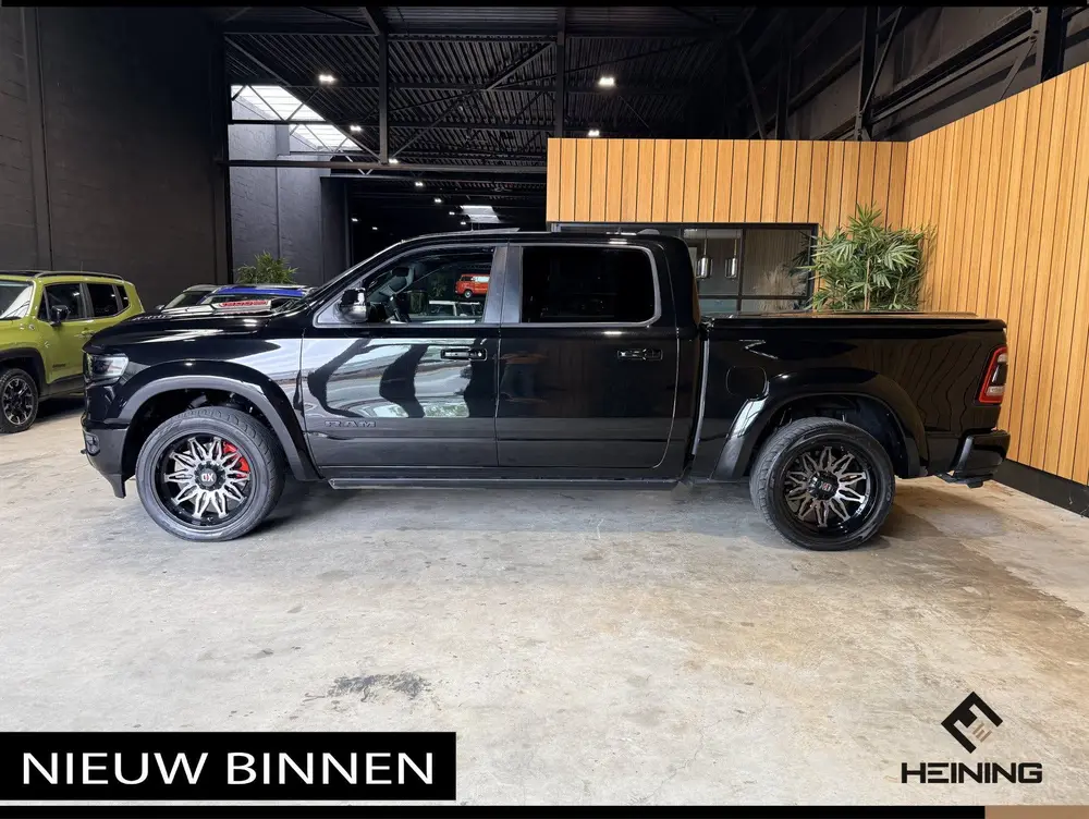 Dodge Ram 1500 5.7 V8 4x4 Crew Cab Limited Night. 22 inch. H uit 2021, foto 5