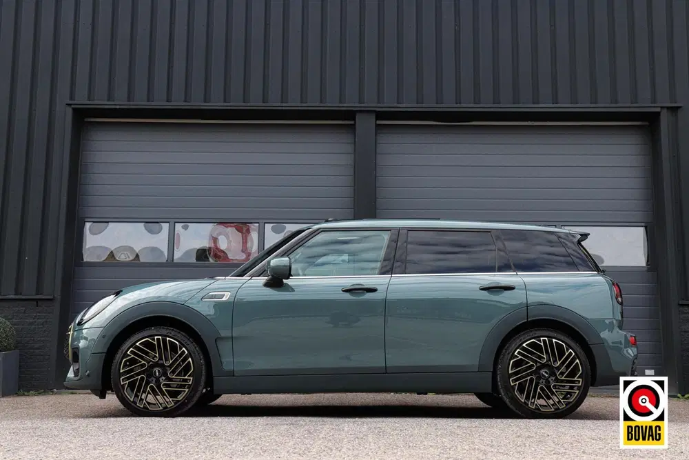 Mini Clubman 2.0 Cooper S JCW uit 2023, foto 2