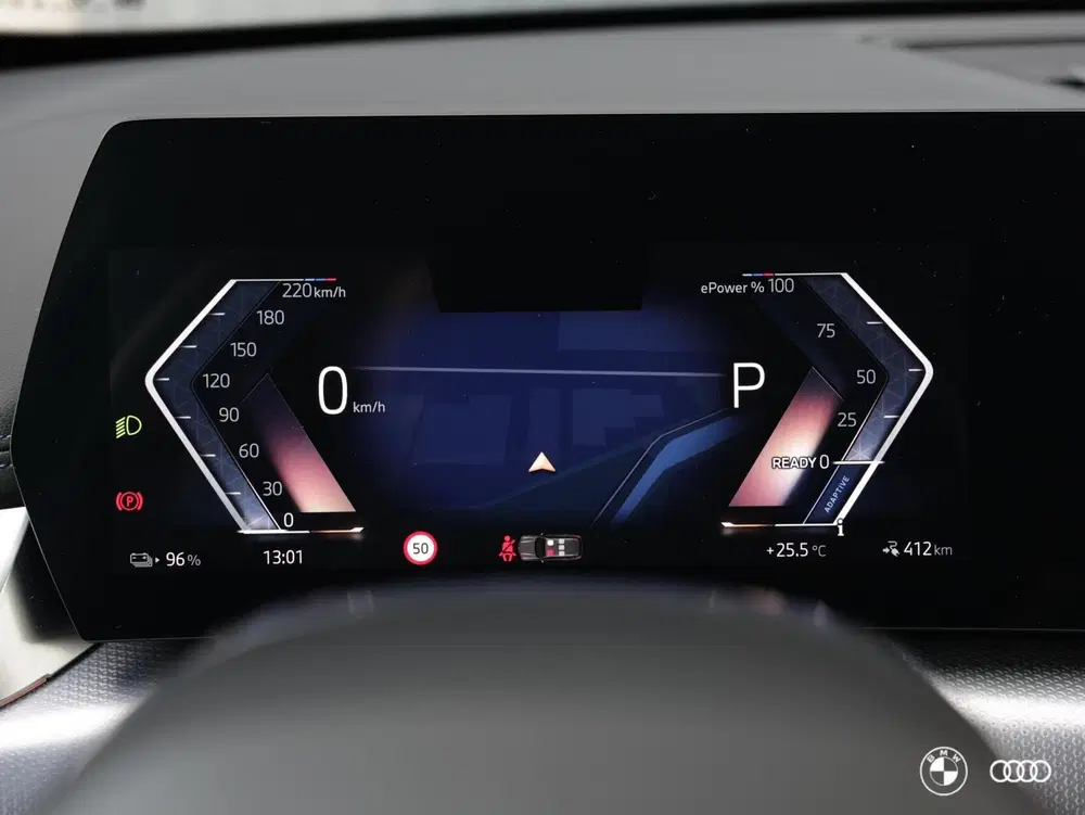 BMW iX1 eDrive20 67 kWh M Sport uit 2025, foto 13