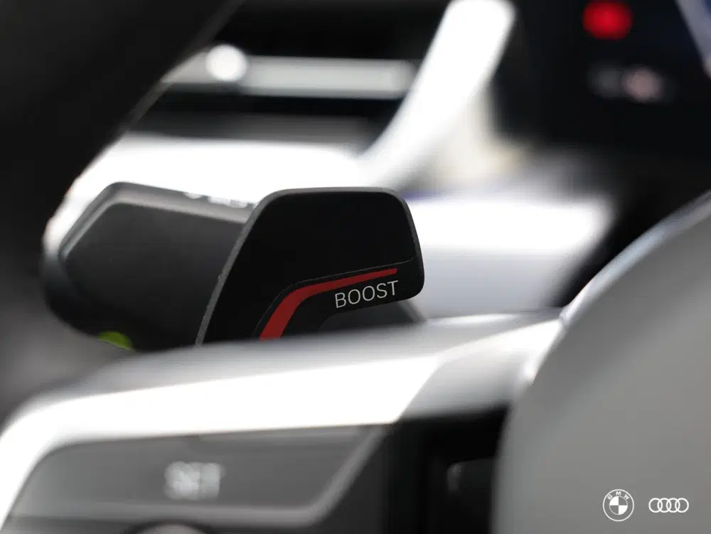 BMW iX1 eDrive20 67 kWh M Sport uit 2025, foto 16