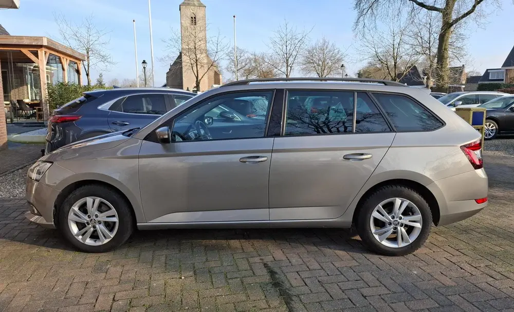 Skoda Fabia 1.0 TSI Style. 1ste eigenaar dealer onderh uit 2019, foto 14