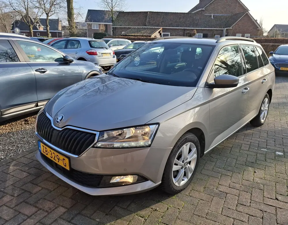 Skoda Fabia 1.0 TSI Style. 1ste eigenaar dealer onderh uit 2019, foto 15
