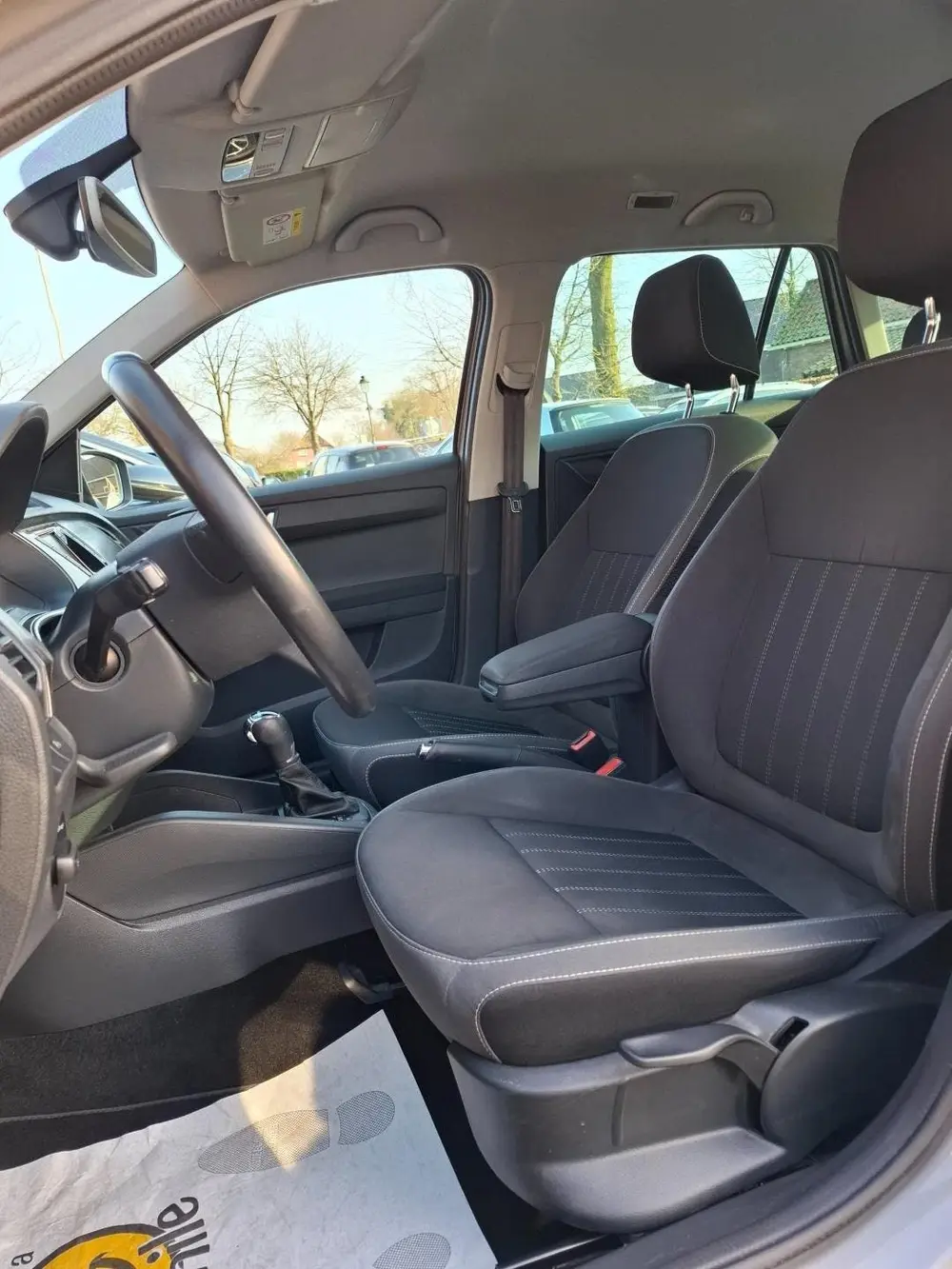 Skoda Fabia 1.0 TSI Style. 1ste eigenaar dealer onderh uit 2019, foto 4