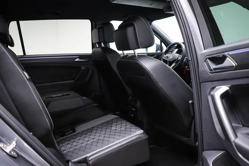 Volkswagen Tiguan Allspace 1.5 TSI R-Line 7p. | NAVIGATIE | uit 2023, foto 12