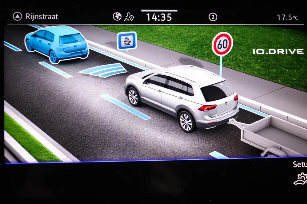 Volkswagen Tiguan Allspace 1.5 TSI R-Line 7p. | NAVIGATIE | uit 2023, foto 6