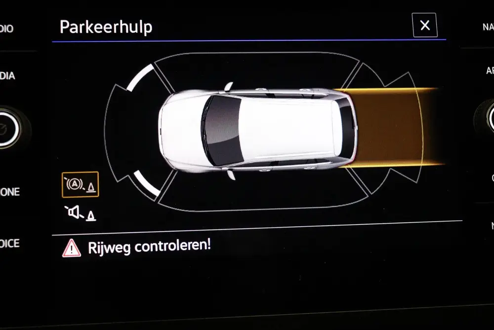 Volkswagen Tiguan Allspace 1.5 TSI R-Line 7p. | NAVIGATIE | uit 2023, foto 8