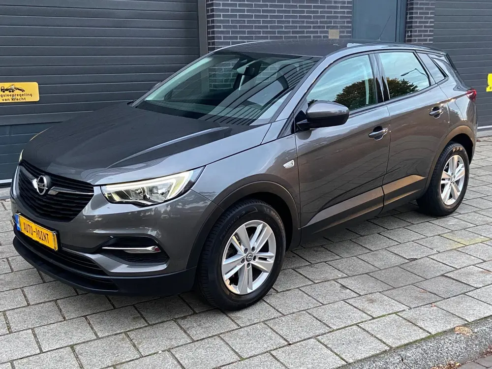 Opel Grandland X 1.2 Turbo NAVI uit 2019, foto 3