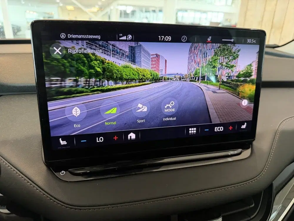 Skoda Enyaq 80 SOH 97 uit 2022, foto 9