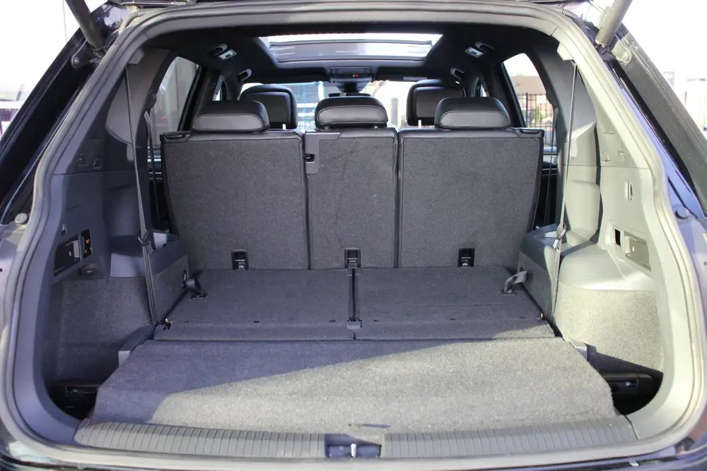 Volkswagen Tiguan Allspace 1.5 TSI Highline R-Line 7p. Pano uit 2019, foto 19