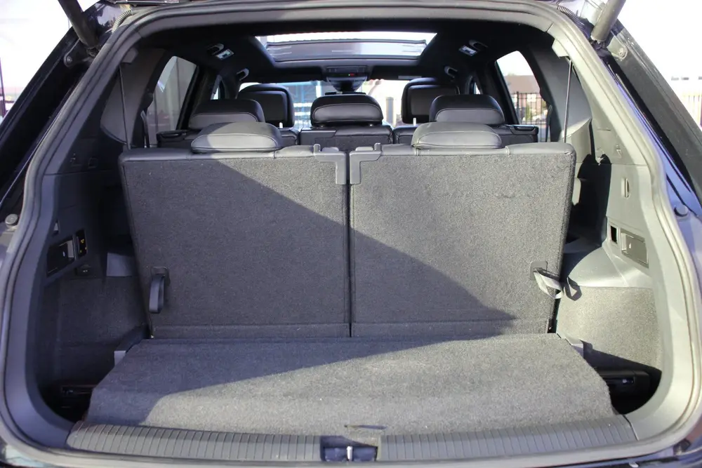 Volkswagen Tiguan Allspace 1.5 TSI Highline R-Line 7p. Pano uit 2019, foto 20