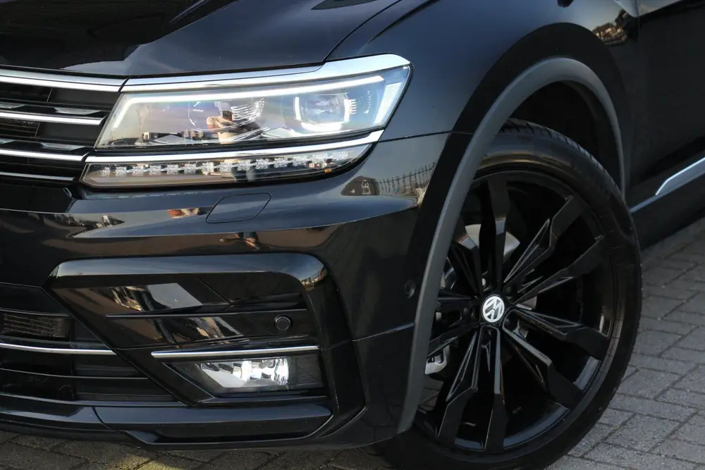 Volkswagen Tiguan Allspace 1.5 TSI Highline R-Line 7p. Pano uit 2019, foto 3