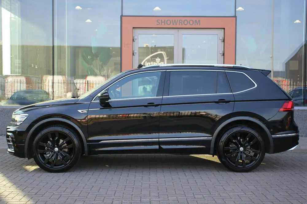 Volkswagen Tiguan Allspace 1.5 TSI Highline R-Line 7p. Pano uit 2019, foto 6