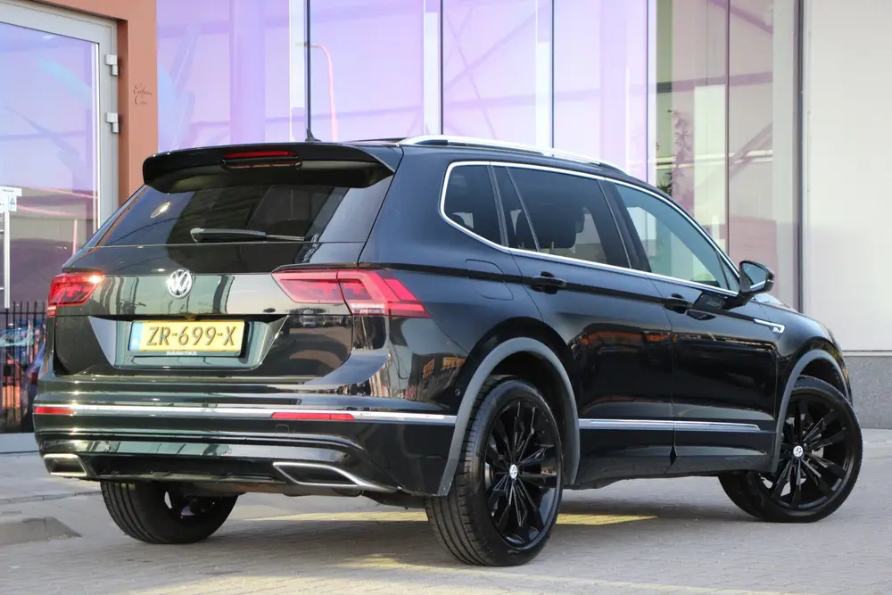 Volkswagen Tiguan Allspace 1.5 TSI Highline R-Line 7p. Pano uit 2019, foto 8