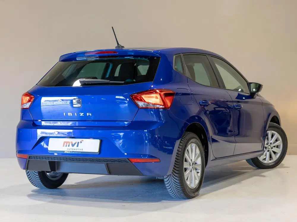 SEAT Ibiza 1.0 TSI Style Business Intense uit 2021, foto 2