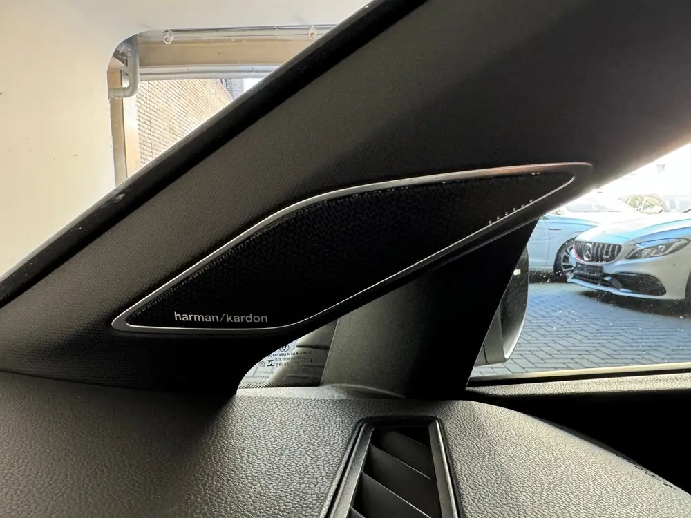 Volkswagen Golf 2.0 TSI R 4M 20Jahre Performance Pano|HuD|HK uit 2023, foto 18