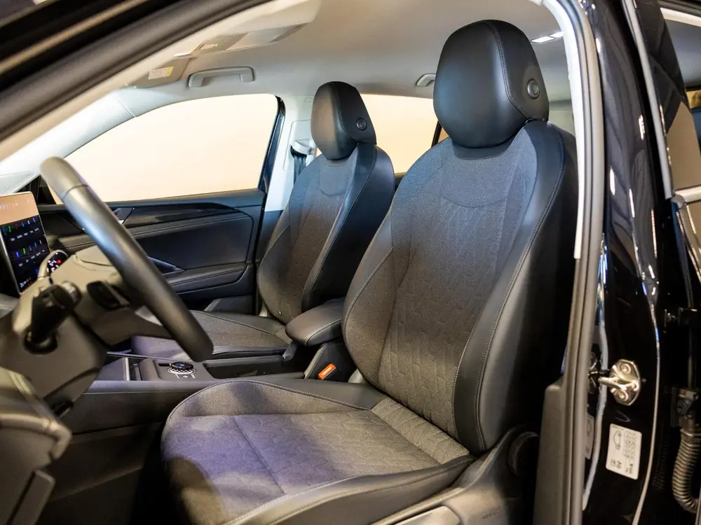 Volkswagen Tiguan 1.5 eHybrid Life Edition / 204pk / SoH 100 uit 2025, foto 8