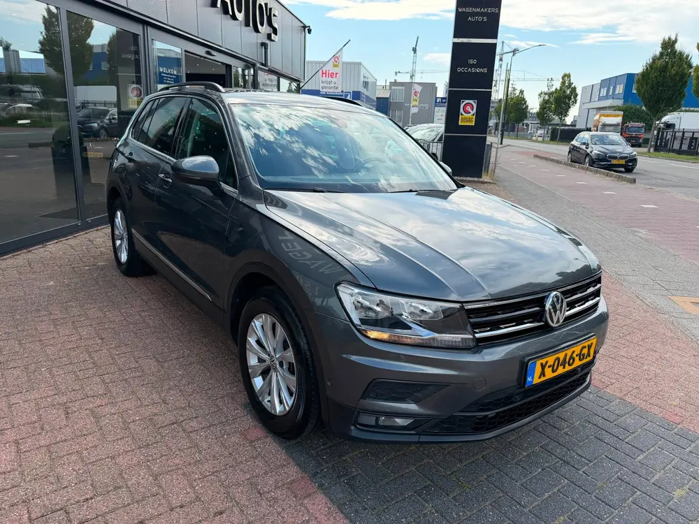 Volkswagen Tiguan 1.5 TSI ACT Highline AUT|NAVI|CAM|DealerOH uit 2020, foto 6