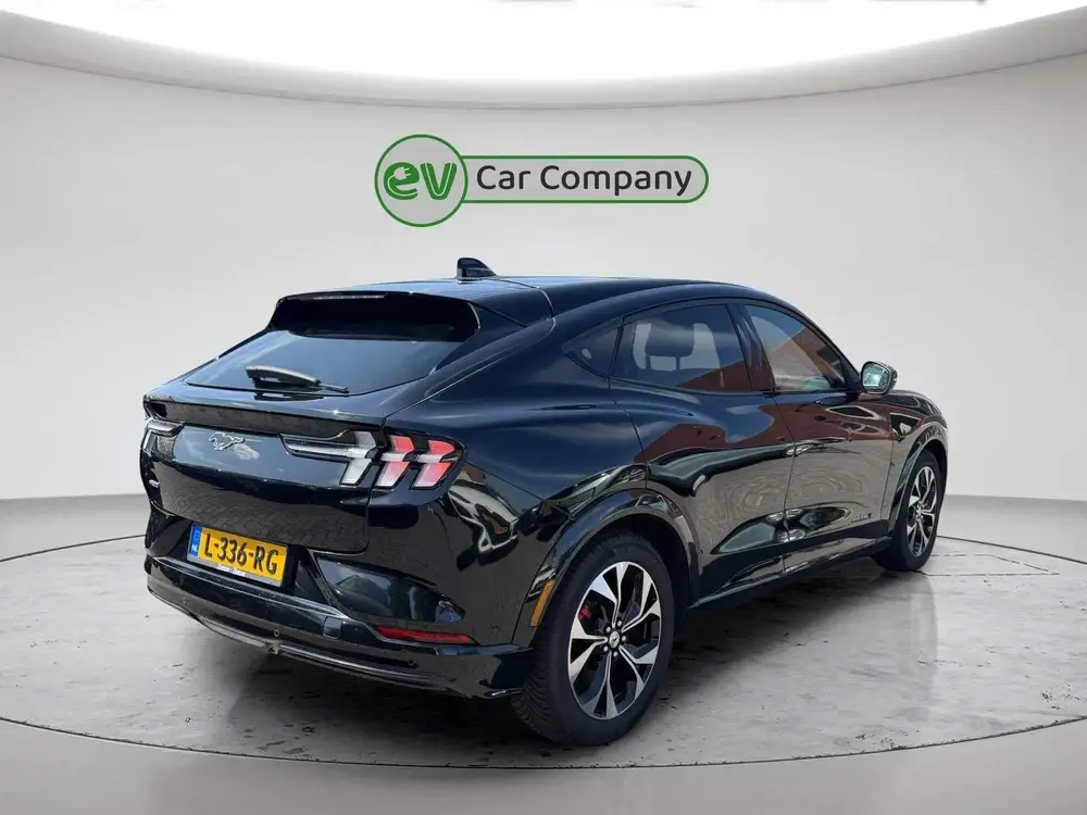 Ford Mustang Mach-E Extended AWD 98 kWh uit 2021, foto 4