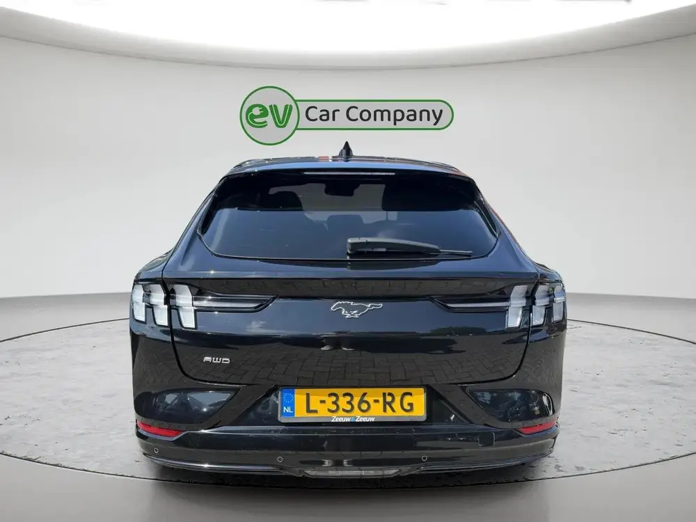 Ford Mustang Mach-E Extended AWD 98 kWh uit 2021, foto 8