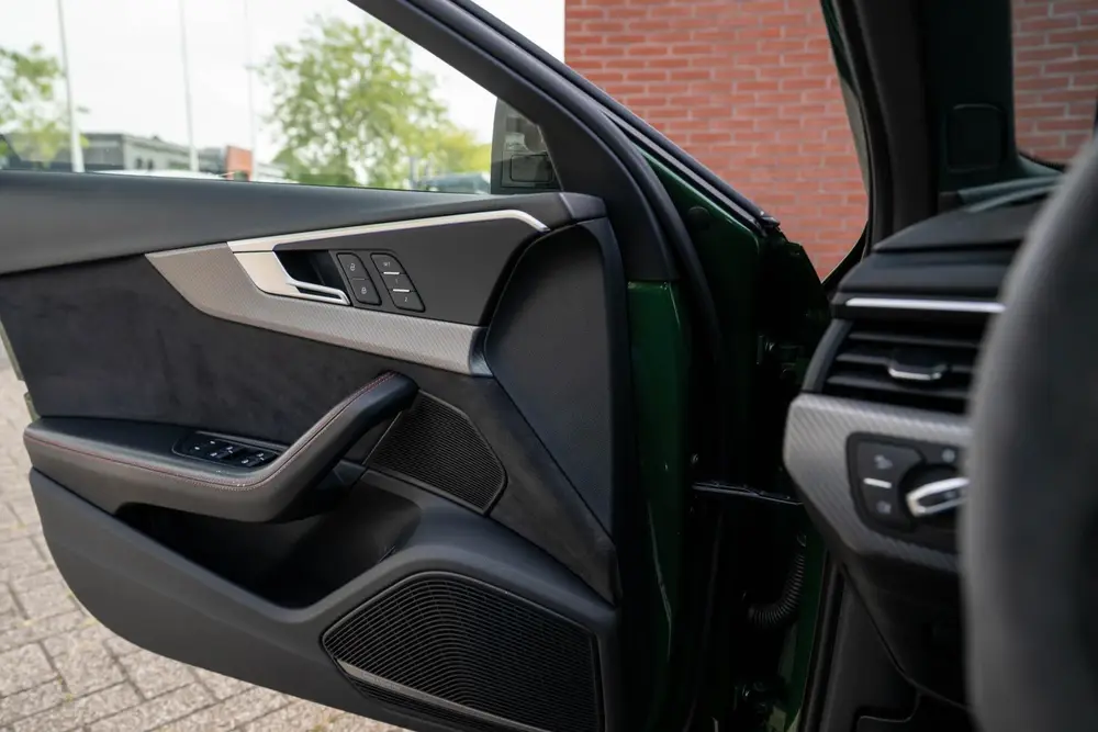 Audi RS4 2.9 TFSI quattro 545pk Stage 2 Downpipe Ke uit 2019, foto 14