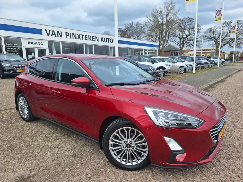 Ford Focus 1.0 EcoBoost Titanium Business/NAVI/STOELVERWARMI uit 2019