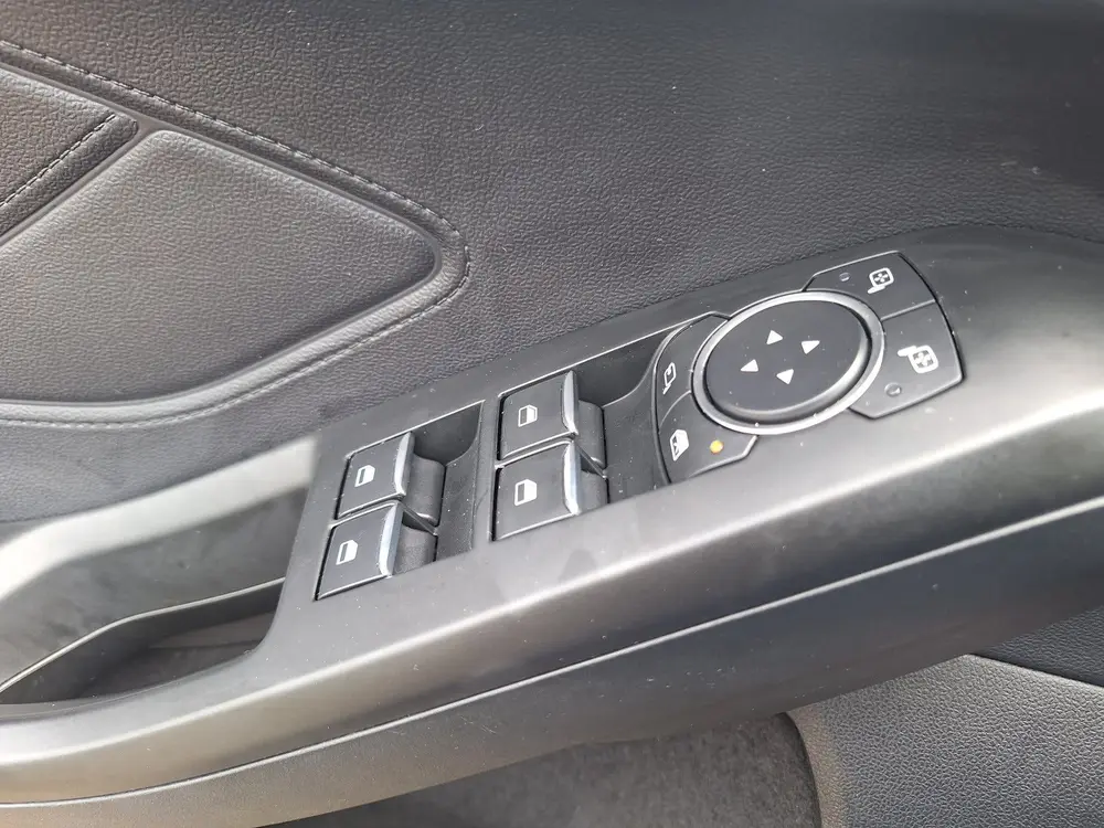 Ford Focus 1.0 EcoBoost Titanium Business/NAVI/STOELVERWARMI uit 2019, foto 19