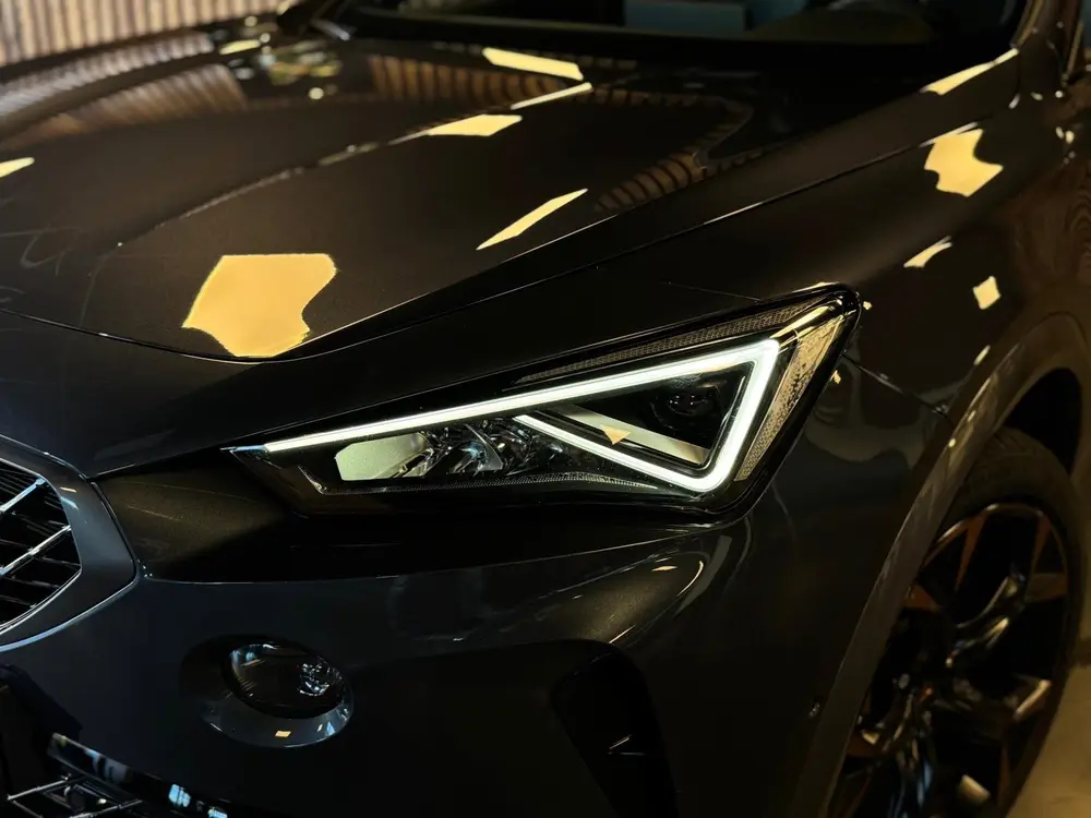 Cupra Formentor 2.0 TSI 4DRIVE / Brembo / Beats / Pano / Stu uit 2020, foto 3