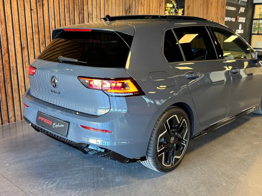 Volkswagen Golf 1.5 eTSI R-Line / 360 Camera / Pano / H/K / uit 2025, foto 10