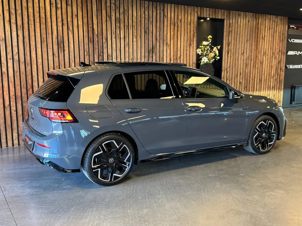 Volkswagen Golf 1.5 eTSI R-Line / 360 Camera / Pano / H/K / uit 2025, foto 9