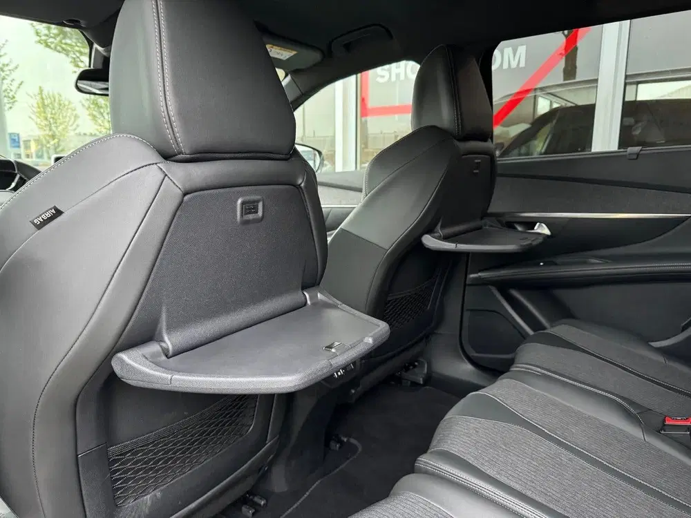 Peugeot 5008 1.2 PureTech 130pk GT-Line Automaat uit 2021, foto 20
