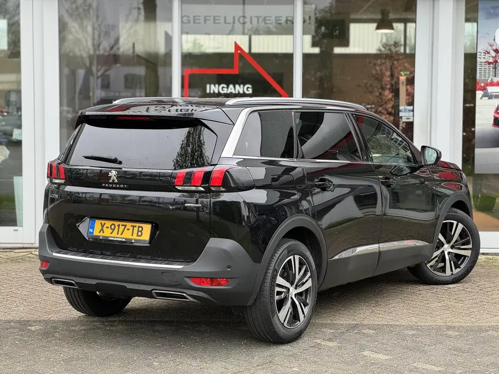 Peugeot 5008 1.2 PureTech 130pk GT-Line Automaat uit 2021, foto 3