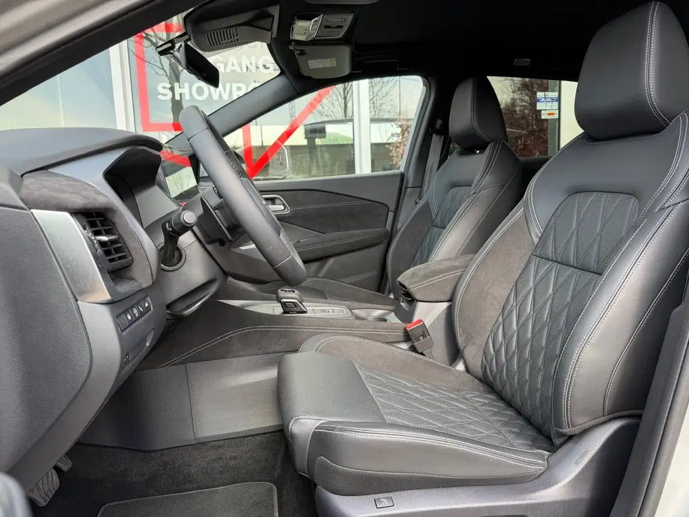 Nissan Qashqai 1.3 Mild-Hybrid 158pk Xtronic Tekna Plus uit 2025, foto 6