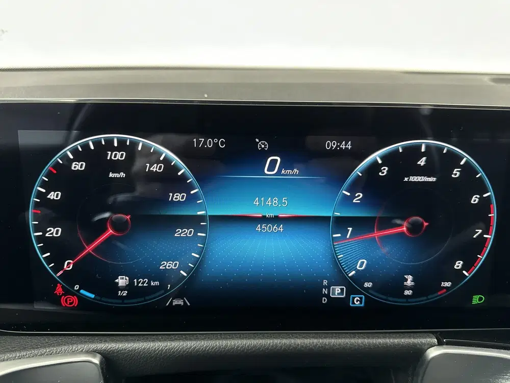 Mercedes-Benz GLB AMG Business Solution Pano-dak uit 2021, foto 16