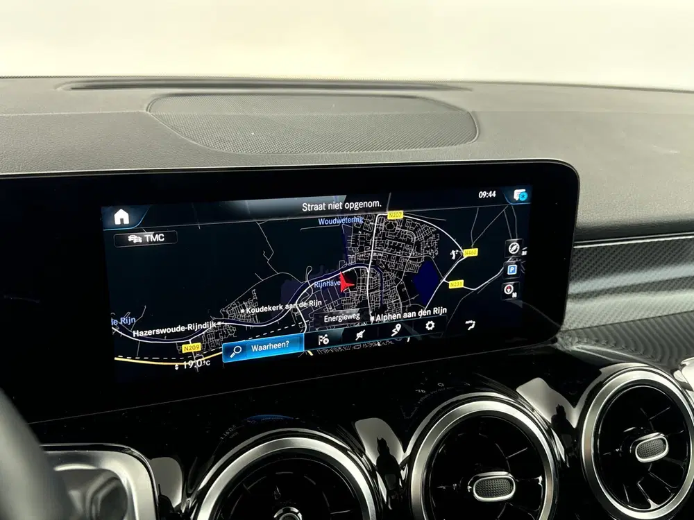 Mercedes-Benz GLB AMG Business Solution Pano-dak uit 2021, foto 17