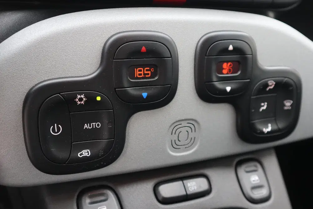 Fiat Panda 1.0 HYBRID CITY CROSS 1E EIGENAAR uit 2021, foto 20
