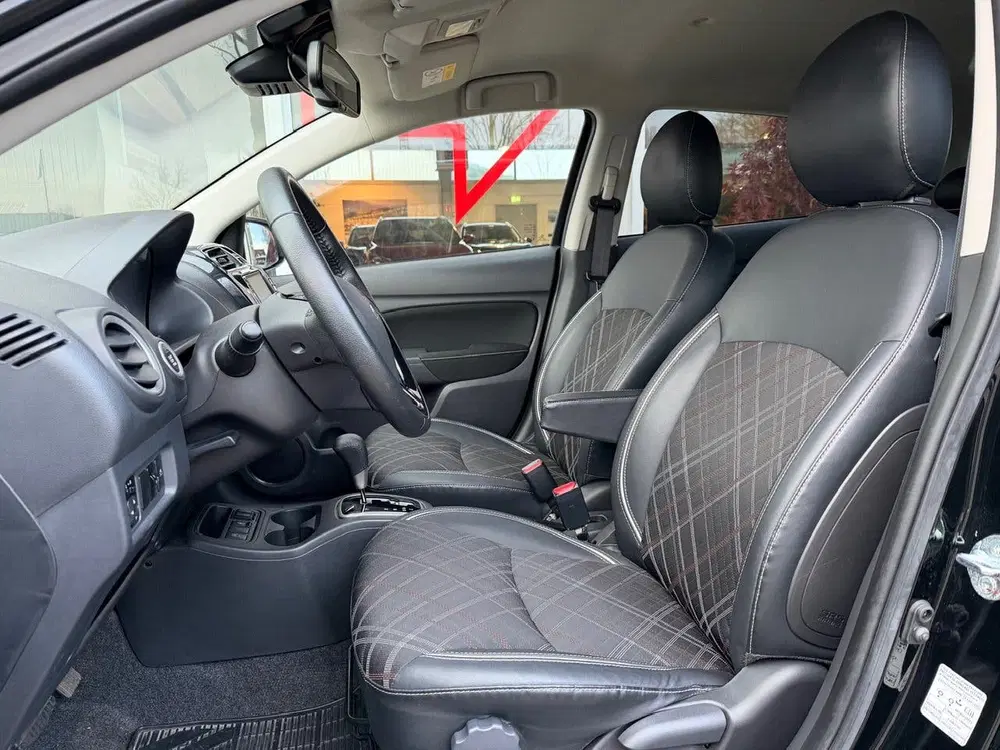 Mitsubishi Space Star 1.2 CVT Instyle uit 2023, foto 6