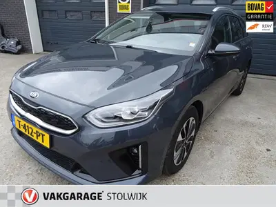 Kia Ceed 1.6 GDI PHEV DynamicLine AUTOMAAT uit 2020